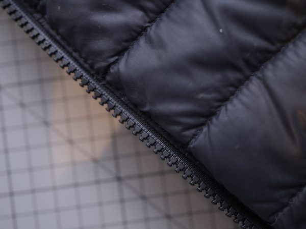Standard Central Zipper - Image 2