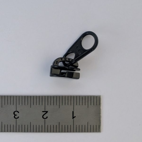 Curseur YKK® AQUAGUARD 3C, traction libre, tirette courte – Image 3